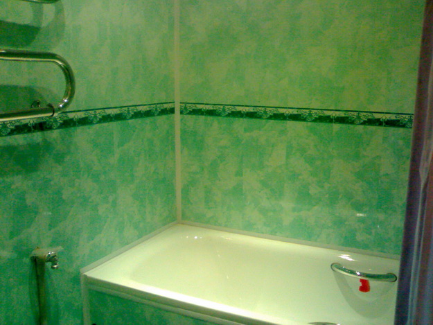 Установка пластиковых панелей в ванной с фото