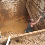 Дачная канализация без откачки своими руками - из бетонных колец 1